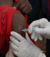 un vaccin contre le paludisme reduit le risque d infection chez les enfants s